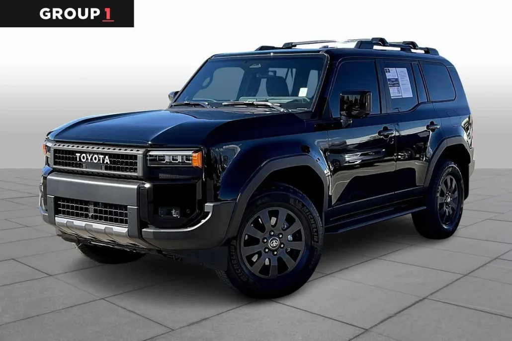 2025 Toyota Land Cruiser photo 1