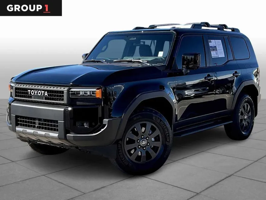 2025 Toyota Land Cruiser photo 1