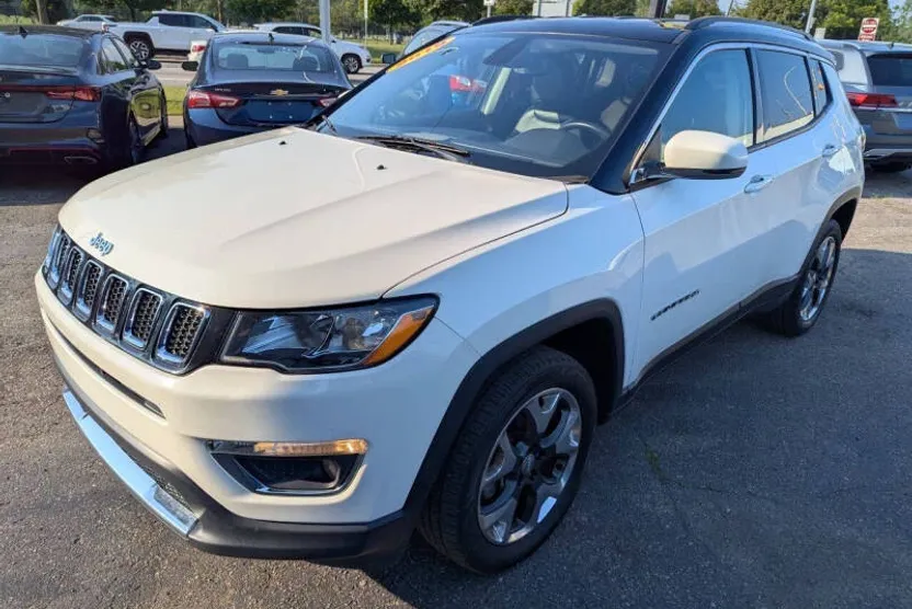 2019 Jeep Compass Limited photo 1