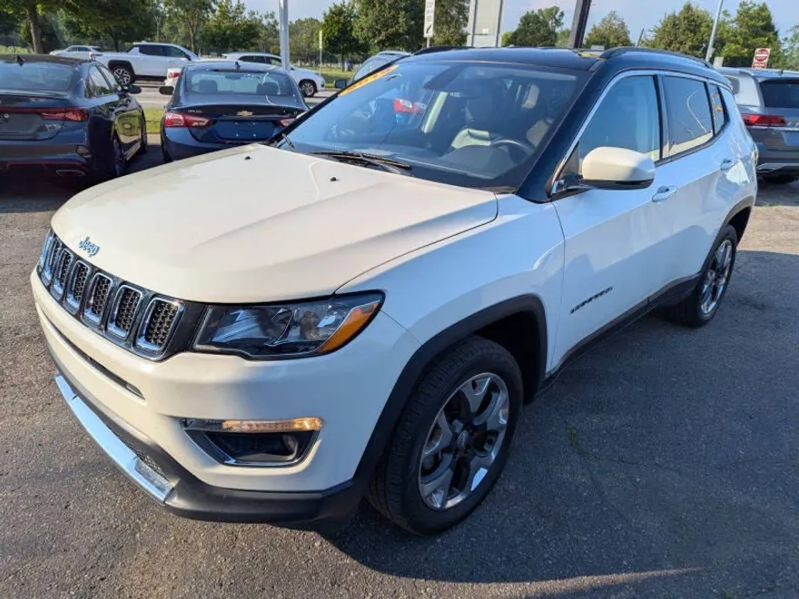 2019 Jeep Compass Limited photo 1