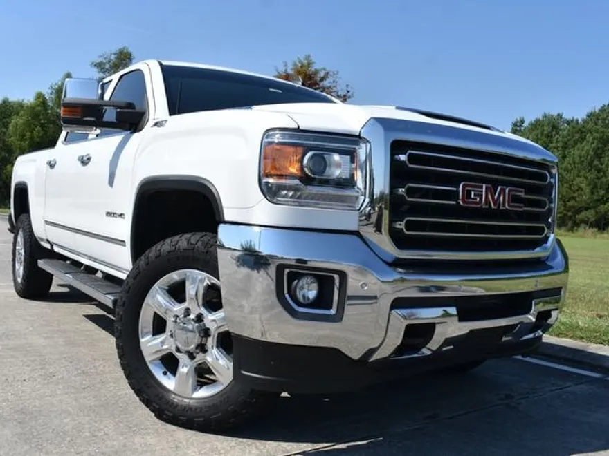 2017 Gmc Sierra SLT photo 1