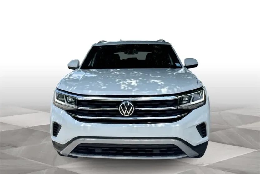 2021 Volkswagen Atlas Cross Sport V6 SE Technology photo 1