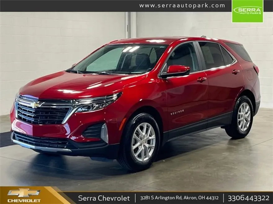 2024 Chevrolet Equinox LT photo 1