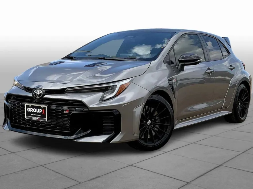 2025 Toyota Corolla GR Premium Plus photo 1