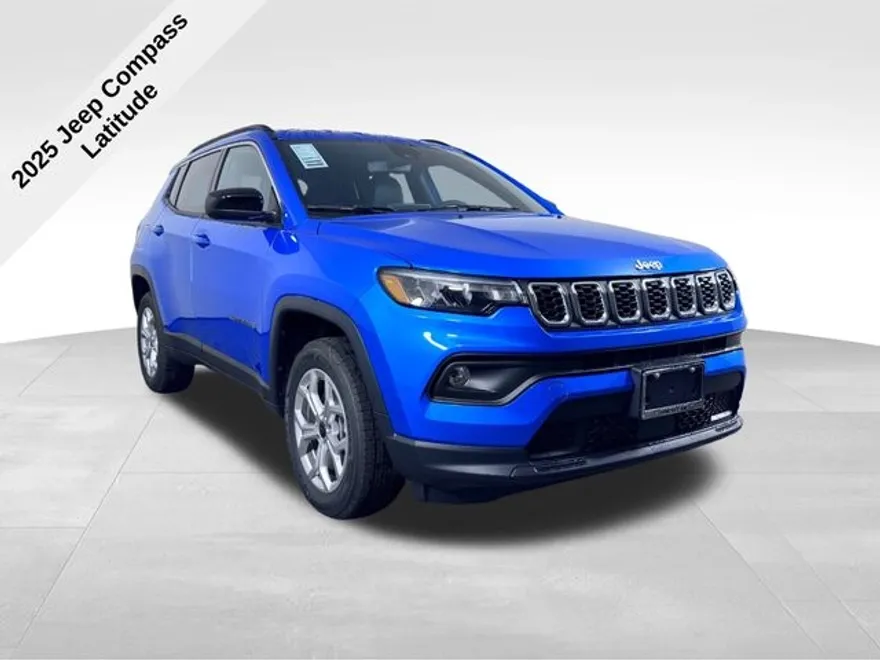 2025 Jeep Compass Latitude photo 1