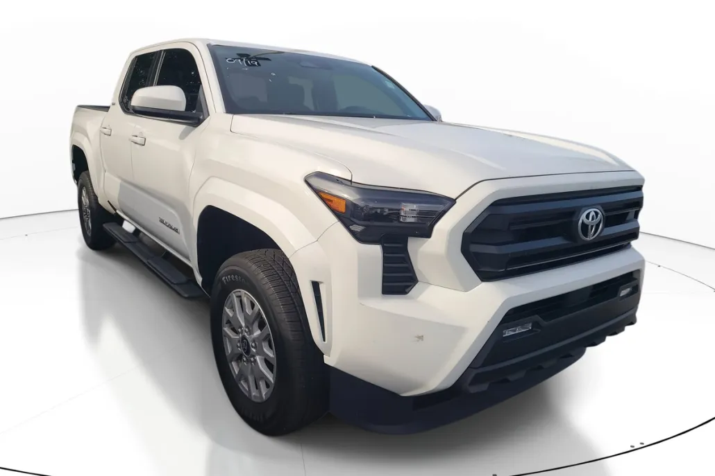 2024 Toyota Tacoma SR5 Double Cab photo 1