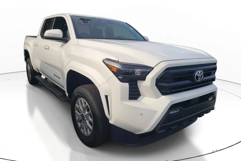 2024 Toyota Tacoma SR5 Double Cab photo 1