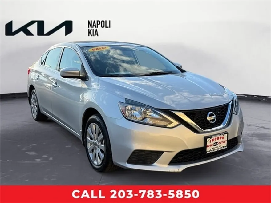 2017 Nissan Sentra S photo 1