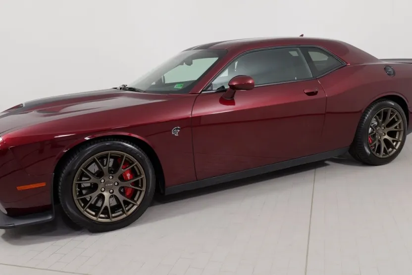 2017 Dodge Challenger SRT8 Hellcat photo 1