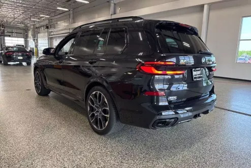 2024 Bmw X7 M60i photo 3