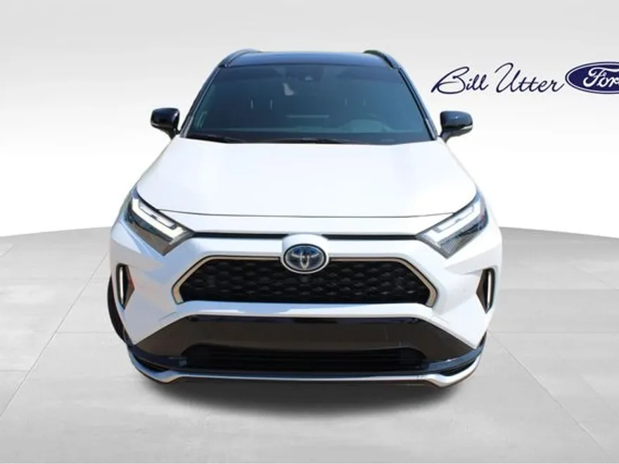 2022 Toyota RAV4 Prime XSE Premium photo 1