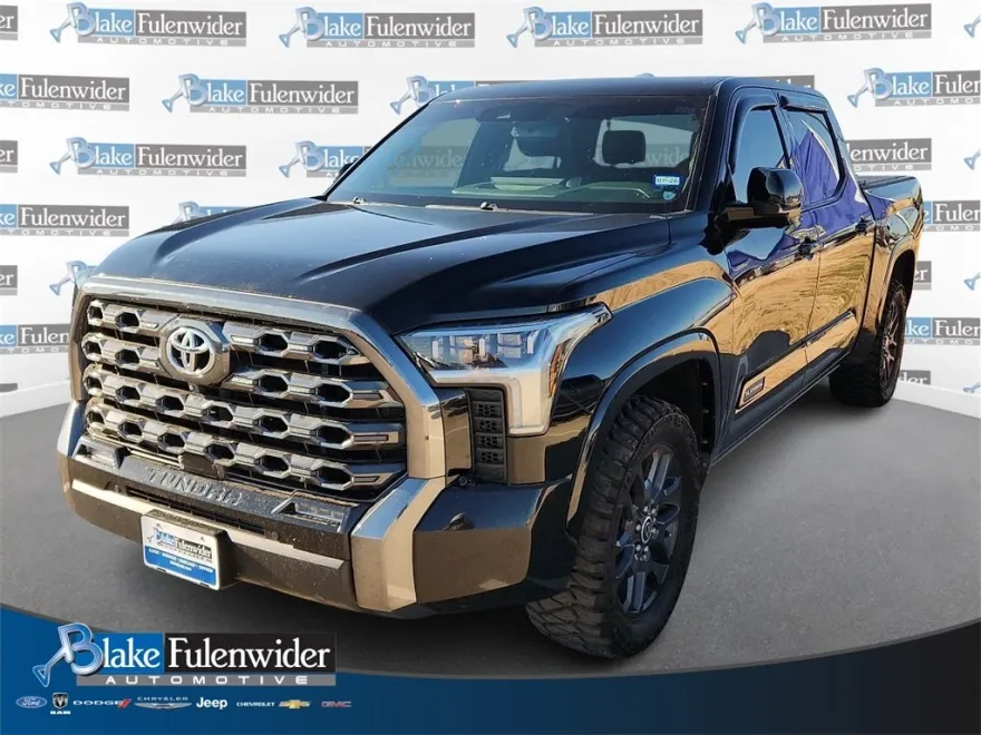 2022 Toyota Tundra Platinum photo 1