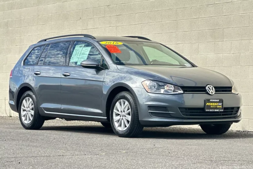 2016 Volkswagen Golf SportWagen TSI Limited TDI SEL photo 1