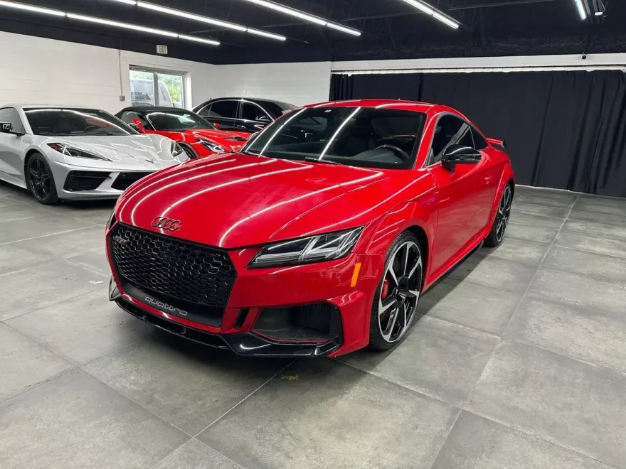 2019 Audi TT RS photo 1