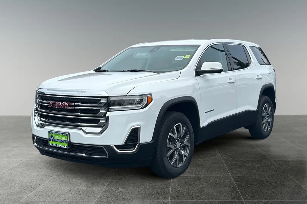 2023 Gmc Acadia SLE photo 1