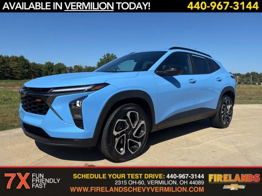 2024 Chevrolet Trax photo 1