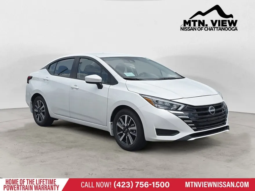 2025 Nissan Versa SV photo 1