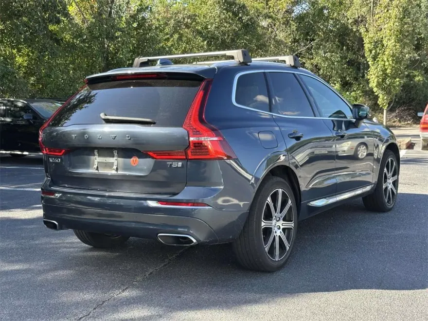 2020 Volvo XC60 T5 Inscription photo 1