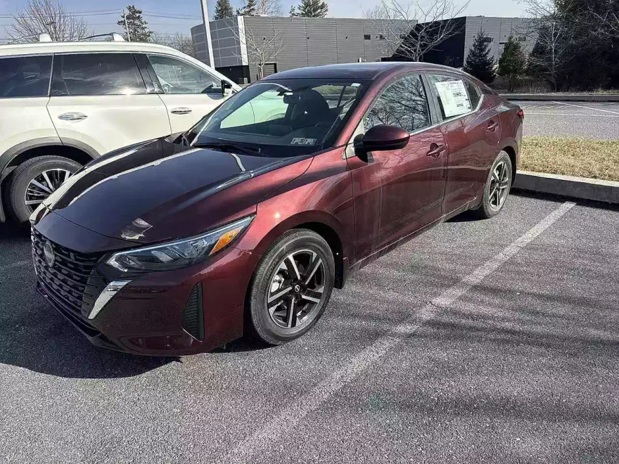 2025 Nissan Sentra SV photo 1