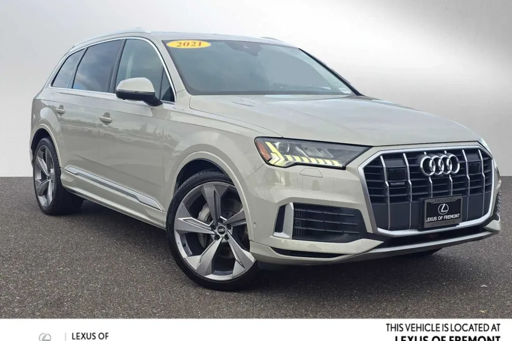 2021 Audi Q7 Prestige photo 1