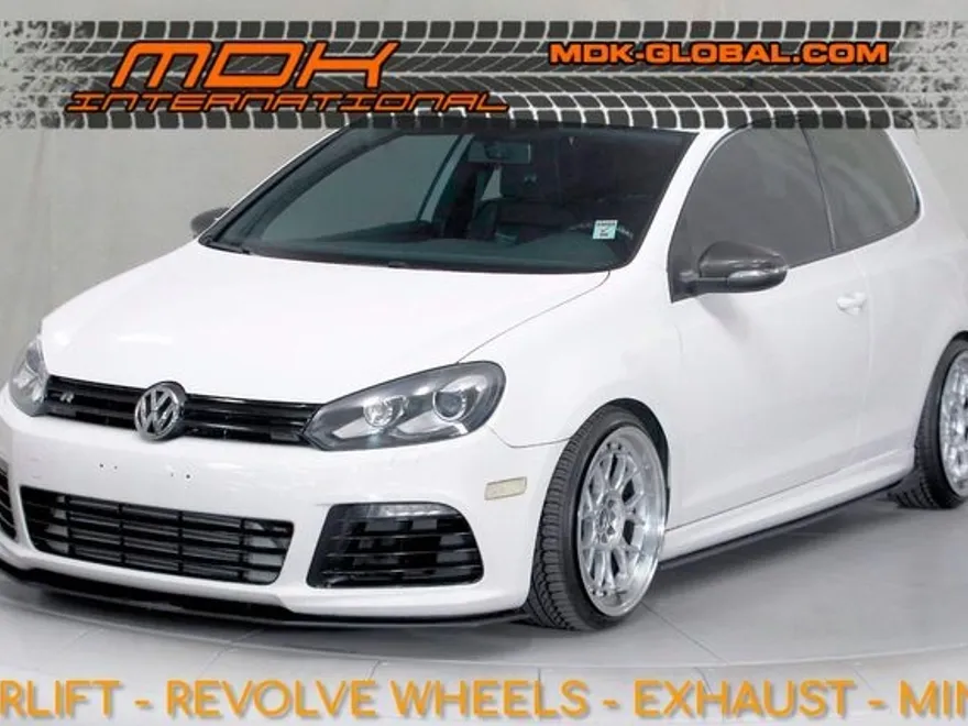 2013 Volkswagen Golf R 4Motion photo 1