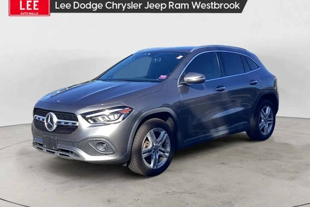 2021 Mercedes Benz GLA 250 4MATIC photo 1