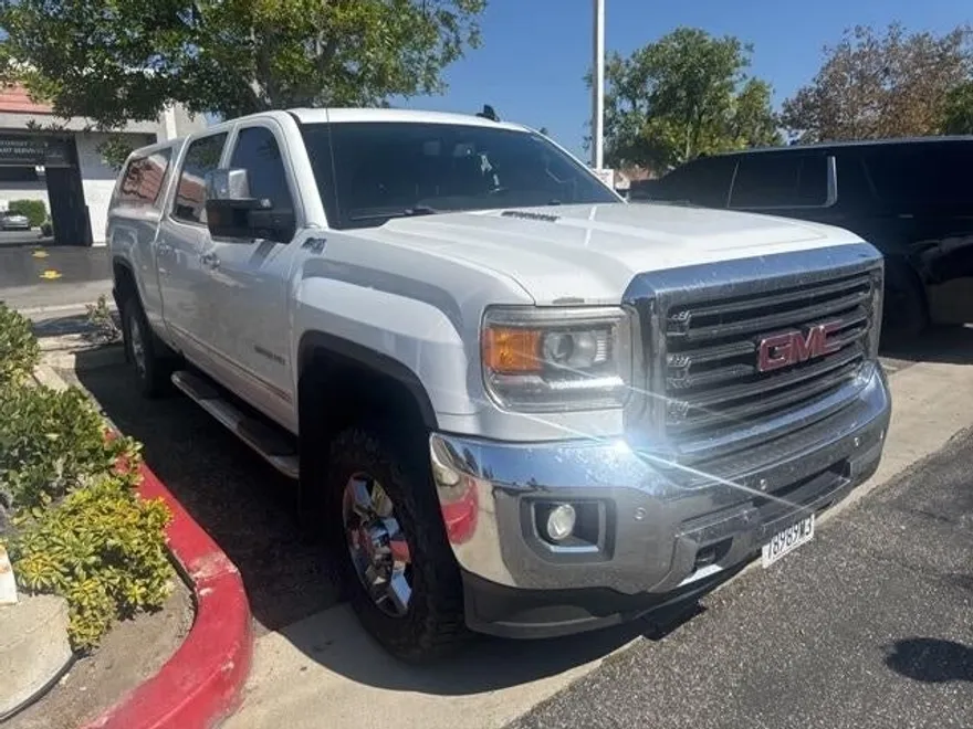 2016 Gmc Sierra 2500 HD SLT photo 1