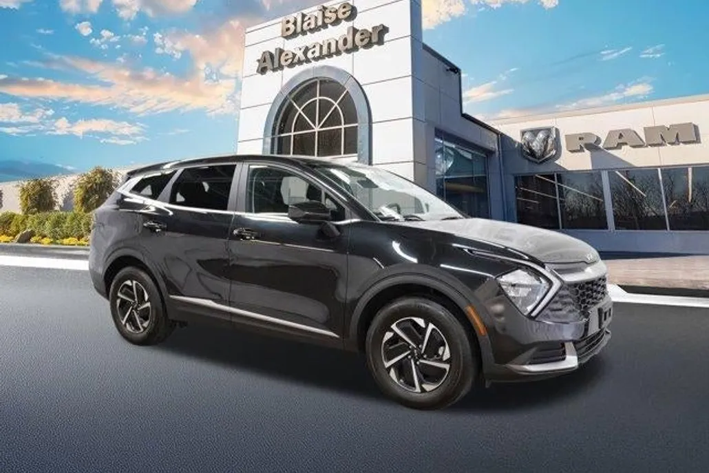 2023 Kia Sportage Hybrid LX photo 1
