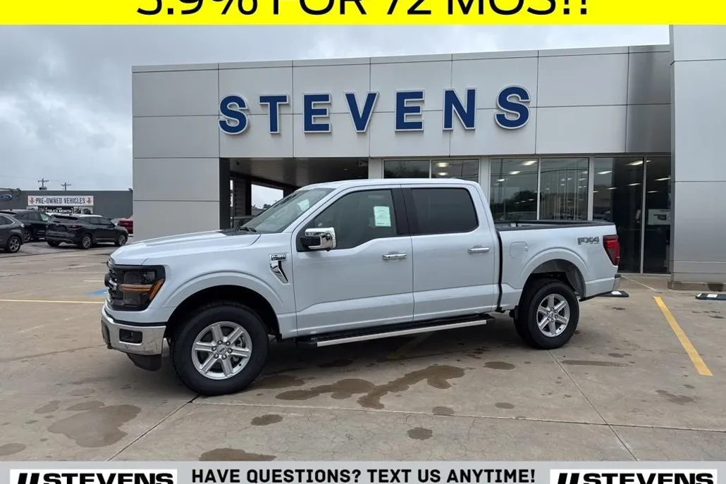 2025 Ford F-150 XLT photo 1