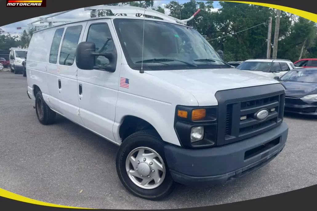 2014 Ford E-150 photo 1