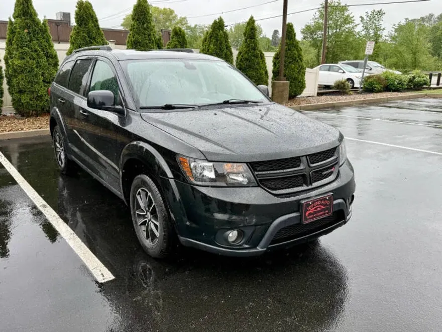 2019 Dodge Journey SE photo 1