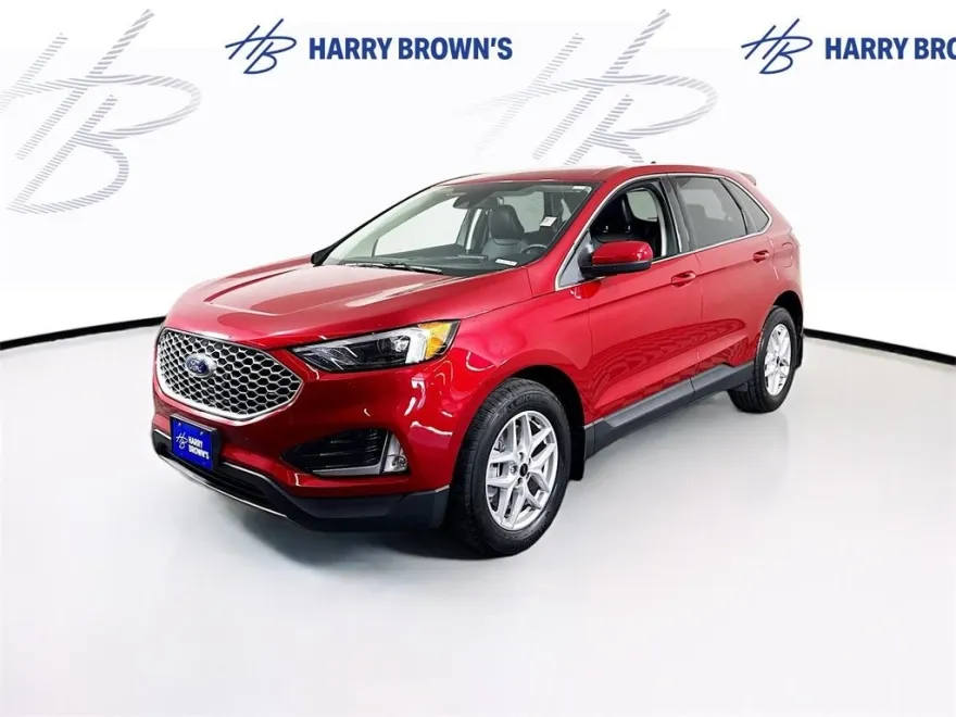 2024 Ford Edge SEL photo 1