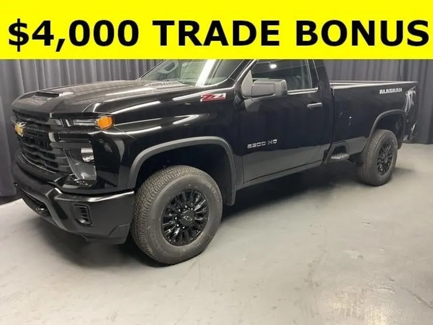 2025 Chevrolet Silverado 2500HD photo 1