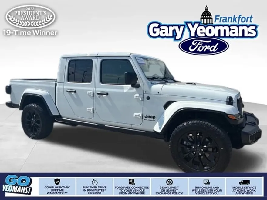 2025 Jeep Gladiator photo 1