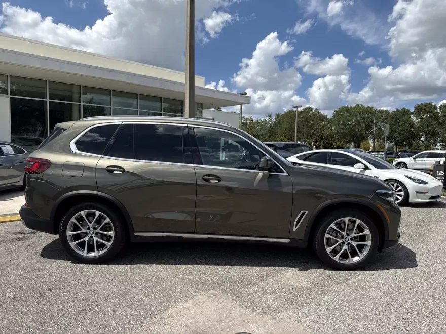 2023 Bmw X5 sDrive40i photo 1