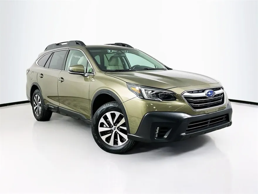 2022 Subaru Outback Premium photo 1
