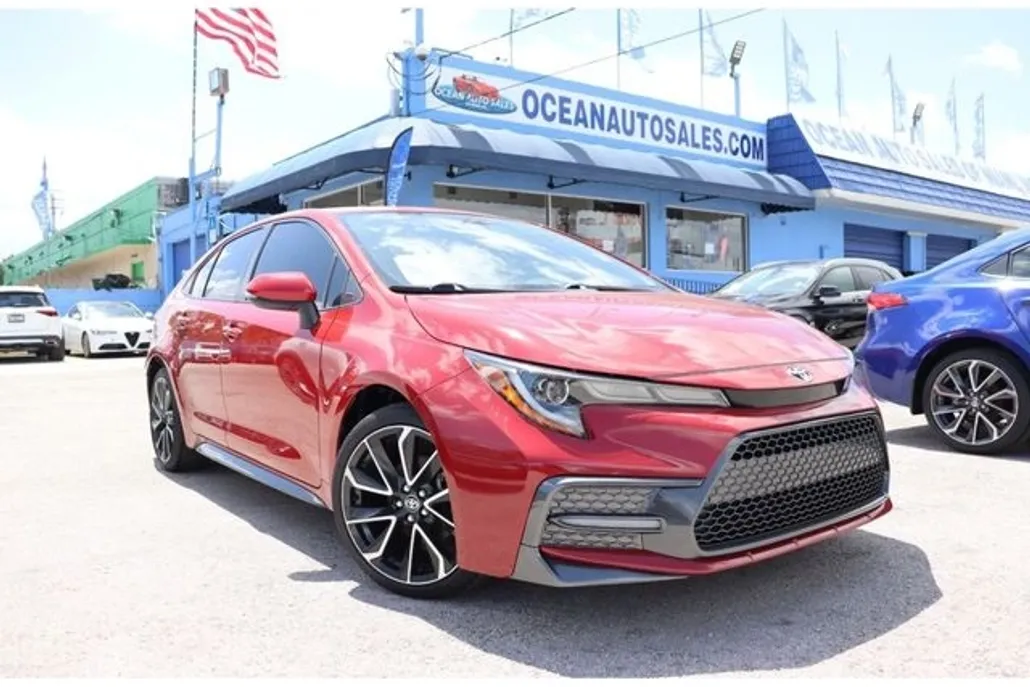 2020 Toyota Corolla SE photo 1