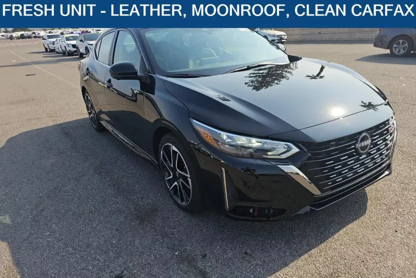 2024 Nissan Sentra SR photo 1