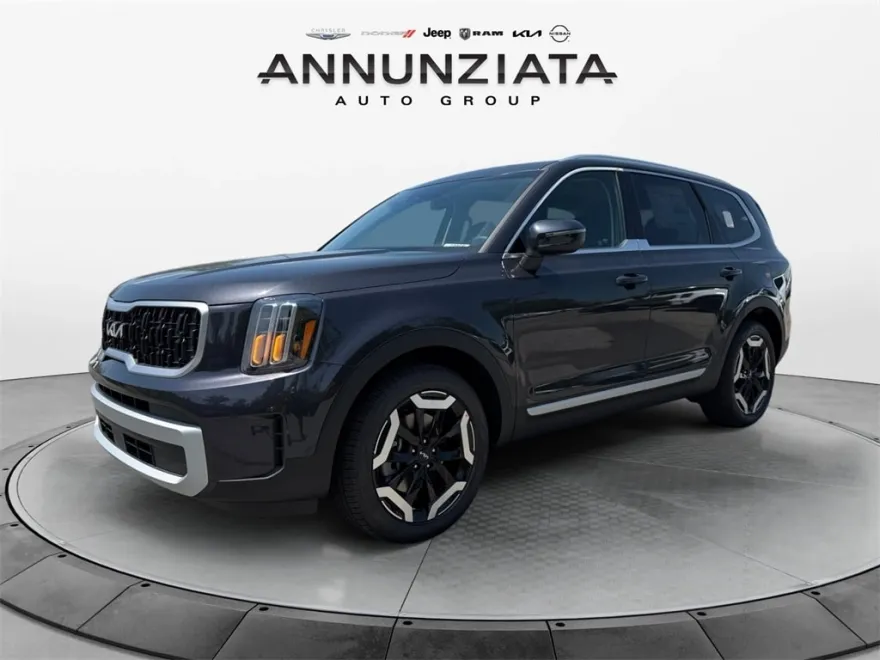 2025 Kia Telluride EX photo 1