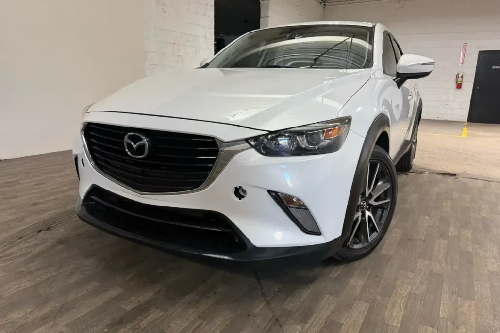 2017 Mazda CX-3 Touring photo 1