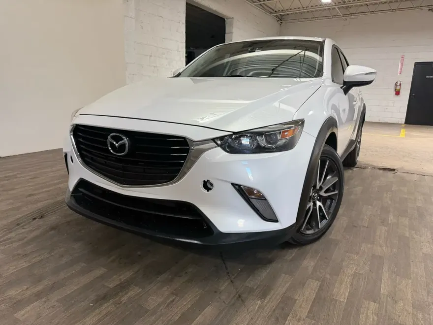 2017 Mazda CX-3 Touring photo 1