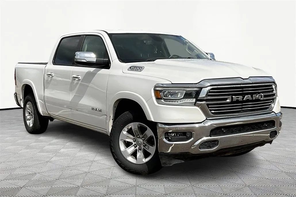 2020 Ram 1500 Laramie photo 1