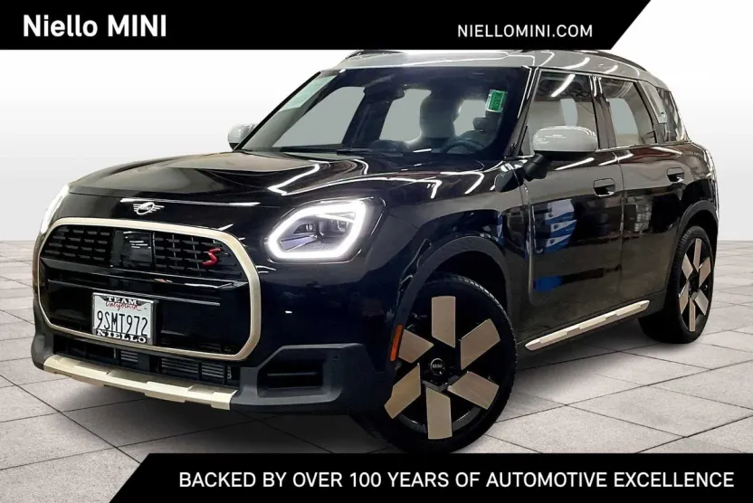 2025 Mini Countryman S ALL4 photo 1