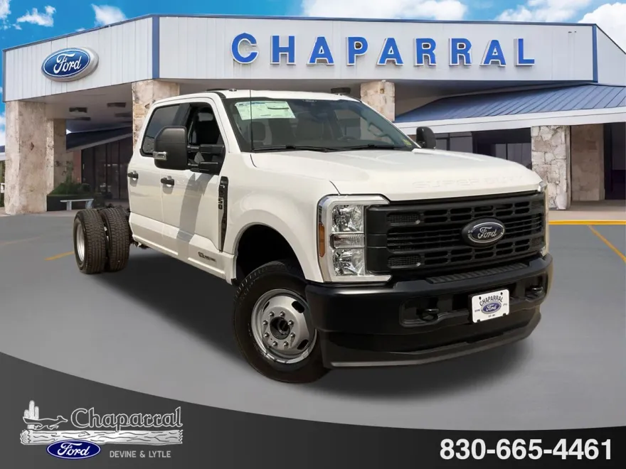 2025 Ford F-350 XL photo 1