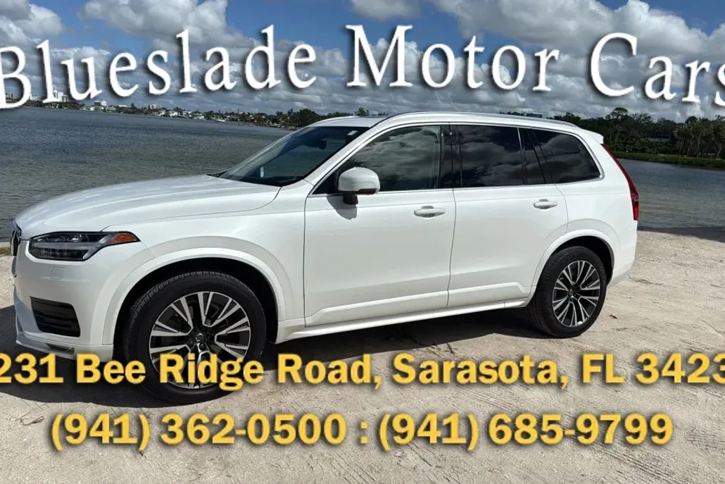 2020 Volvo XC90 T6 Momentum Sport photo 1