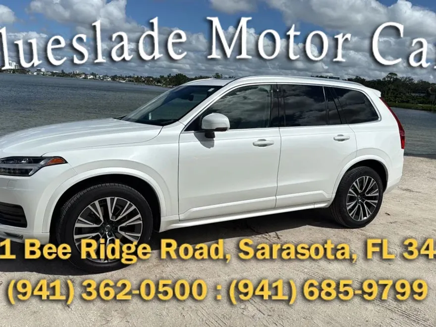 2020 Volvo XC90 T6 Momentum Sport photo 1