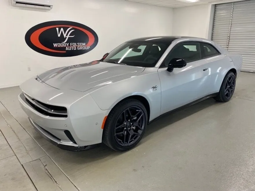2024 Dodge Charger Daytona R/T AWD photo 1