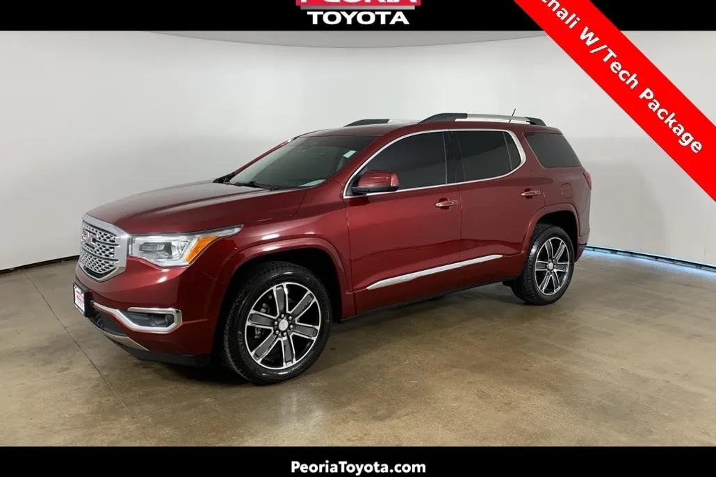 2017 Gmc Acadia Denali photo 1