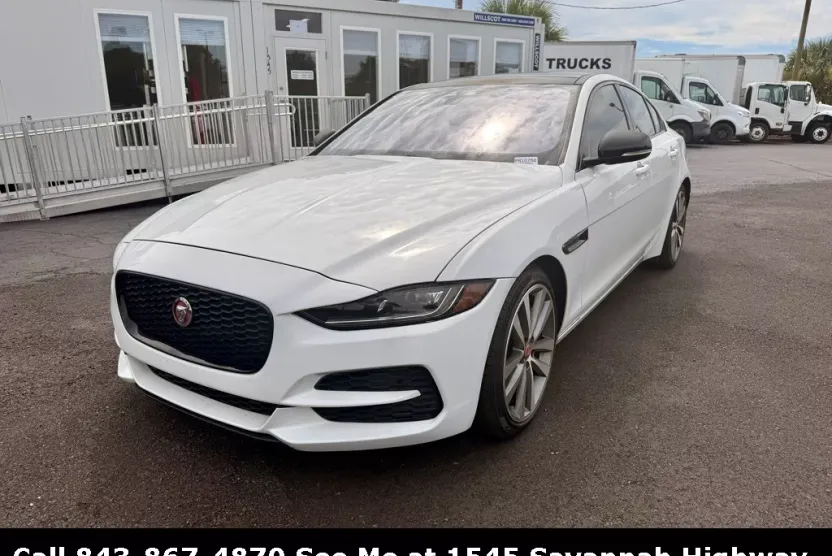 2020 Jaguar XE S photo 1