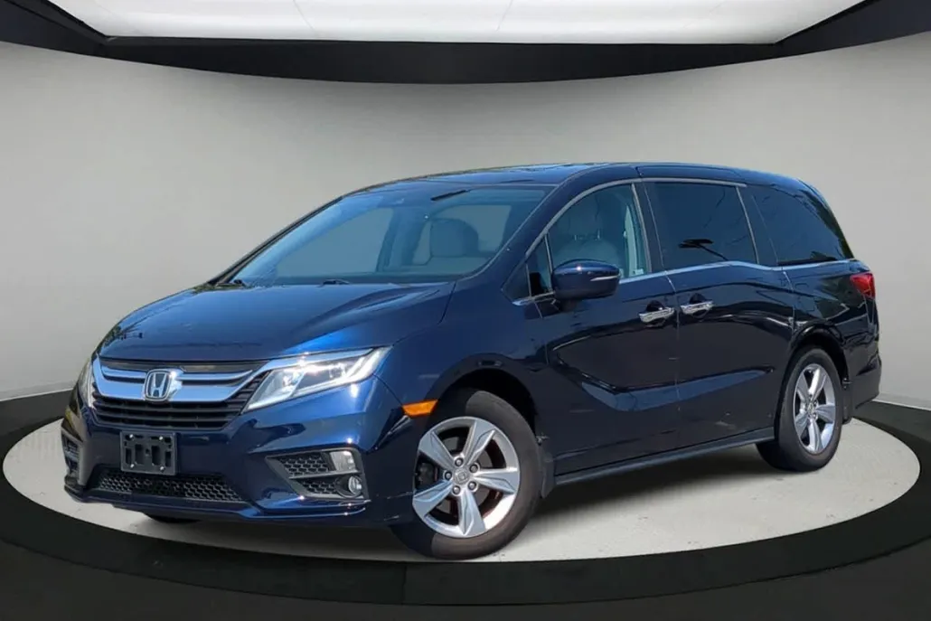 2018 Honda Odyssey photo 1